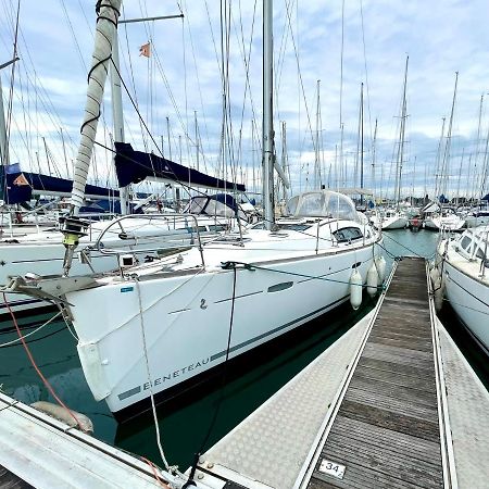 Nuit Insolite Sur Un Voilier Linge Et Menage Inclus La Rochelle  Bagian luar foto